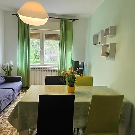 Apartment Iris Pula